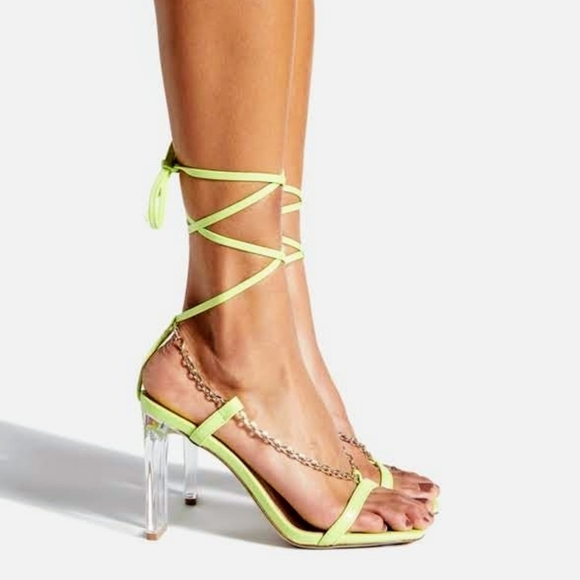 Chain classy heeled sandal - Picture 3 of 3